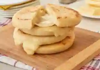 Arepa con Queso