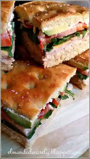 Sandwich de Res Ahumada