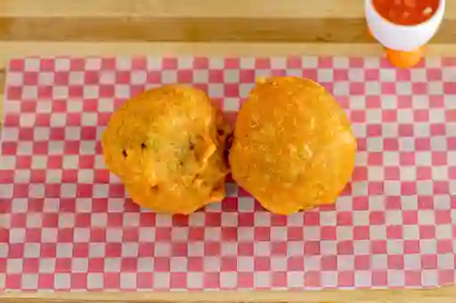 Arepa de Huevo con Carne