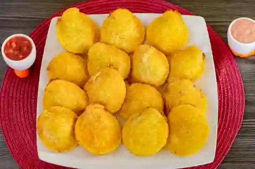 Combo 15 Arepas de Huevo Pequeñas