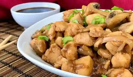 Pollo en Salsa de Ostras