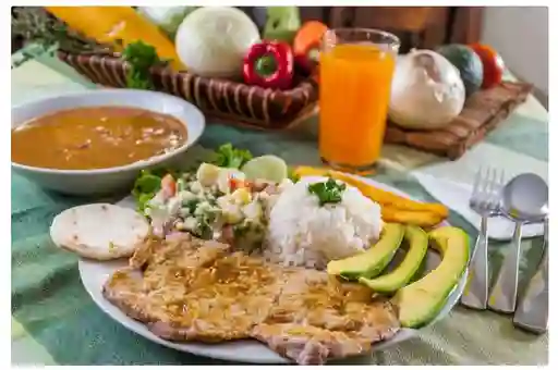 Almuerzo Del Día
