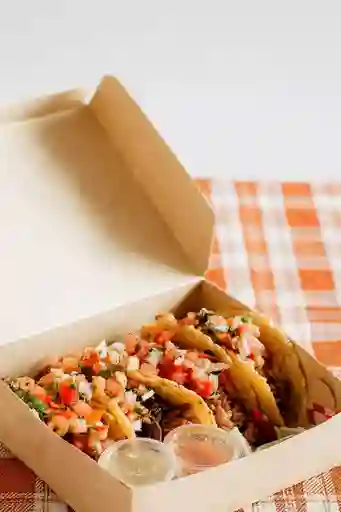 Tacos de Chicharrón