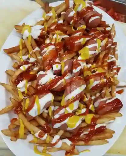 Salchipapa 2 Especiales con Gaseosa