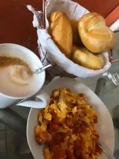 Huevos Al Gusto