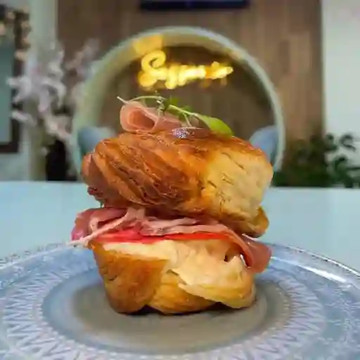 Cornetti de Carnes Maduradas