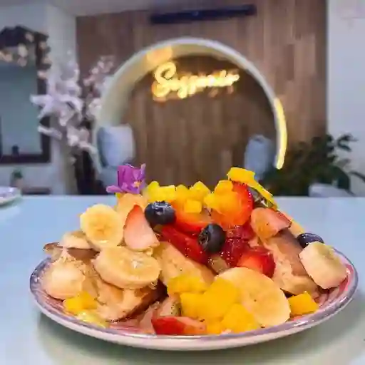 Pancakes con Miel y Fruta