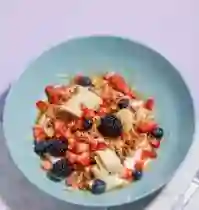 Vital Morning (Waffle con Granola y Yogurt Griego)