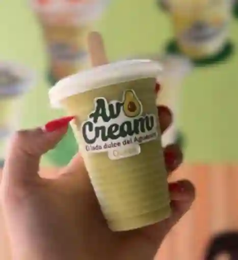 Helado de Aguacate con Queso
