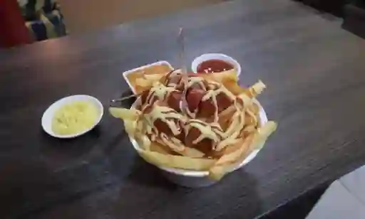 Salchipapa Sencillo