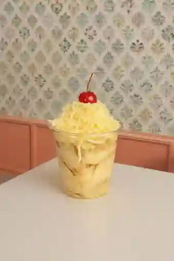 Fresas con Crema y Helado Vainilla