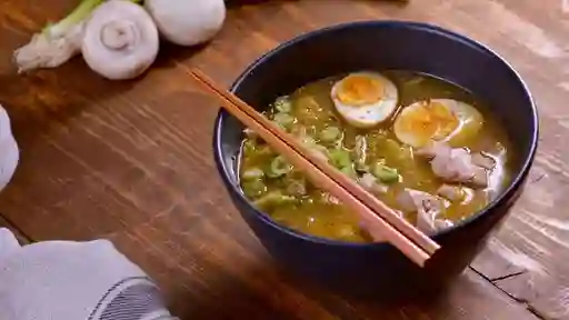 Ramen Cerdo