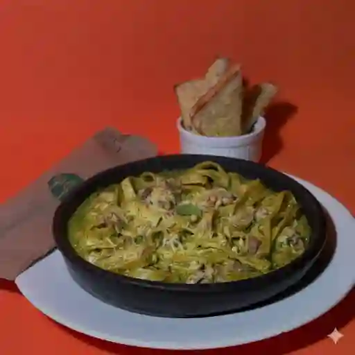 Fettucine Al Pesto