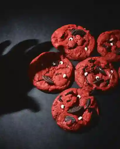 Galleta Red Velvet Oreo X Ale