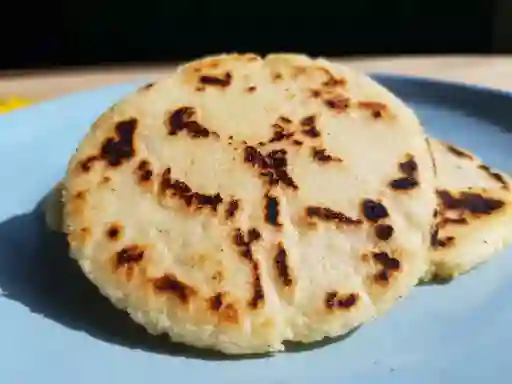 Arepa Clásica con Proteína