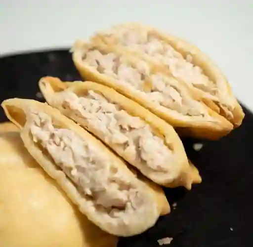 Pastel de Pollo Clásico