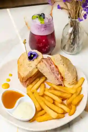 Sándwich Ibérico