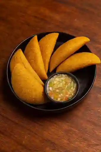 Empanadas Hojaldre Queso Ranch