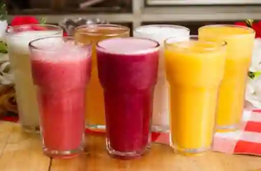 Jugo de Guanabana en Leche