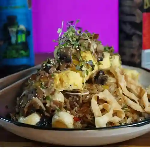 Yakimeshi de Lomo