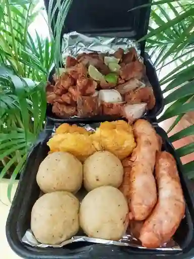 Chicharrón Combo Familiar 6 Personas
