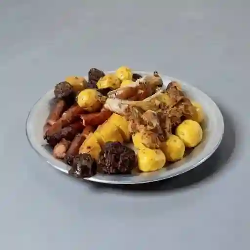 Picada de Chicharrón para 2 Personas