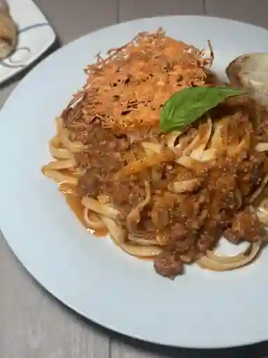 Pastas a la Boloñesa