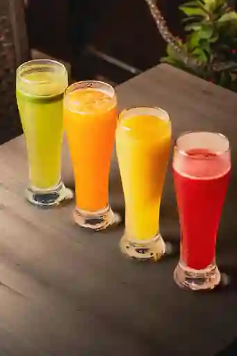 Limonada de Yerbabuena 16 Oz