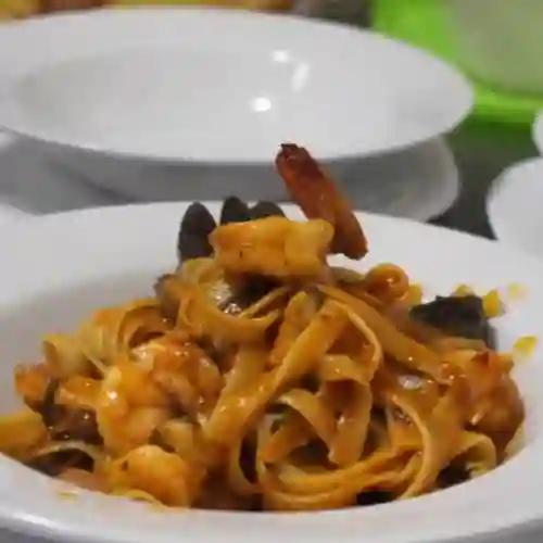 Pasta En  Salsa Spenzatino