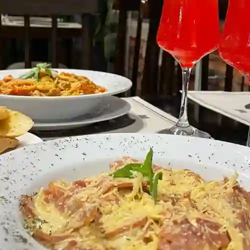 Pasta En  Carbonara Italiana