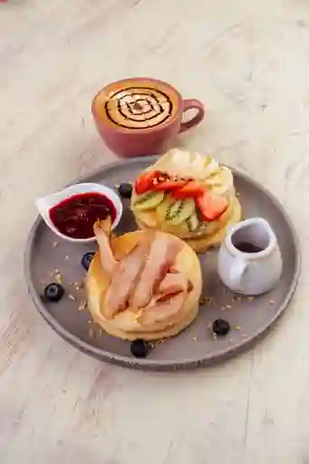 Pancakes con tocineta