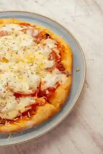 Pizza Pepperoni Mediana
