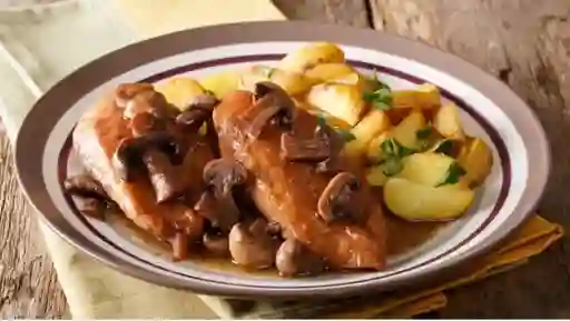 Pollo en Champiñones