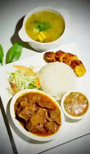 Ejecutivo Carne Guisada