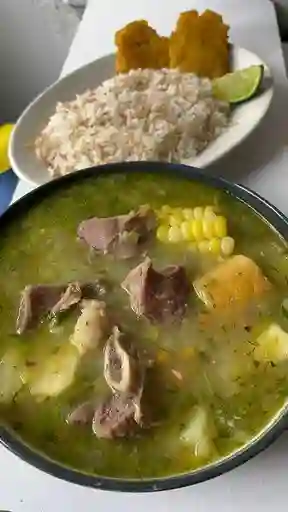 Sopa de costilla