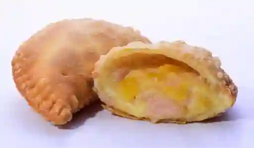 Empanada Hawaiana