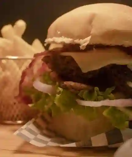 Hamburguesa Especial Tocineta