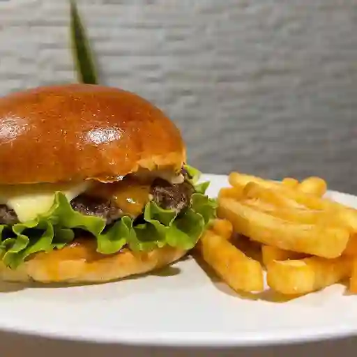 Hamburguesa Carne de la Casa
