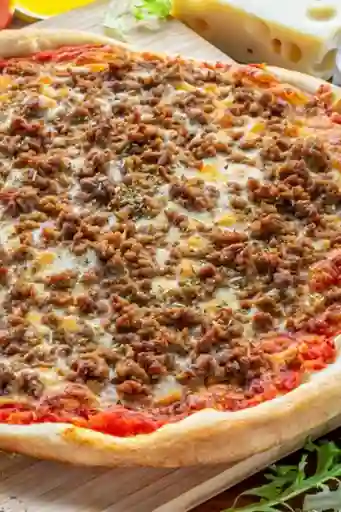 Pizza De Carne