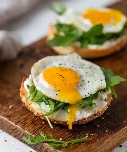 Bagel de Huevo Frito