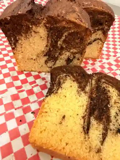 Mantecada con chocolate pequeña