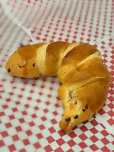 Croissant de jamón y queso