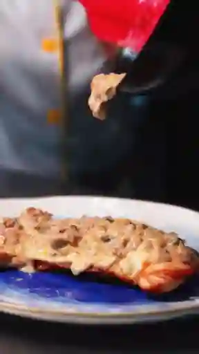 Pollo Gratinado Con Campiñones