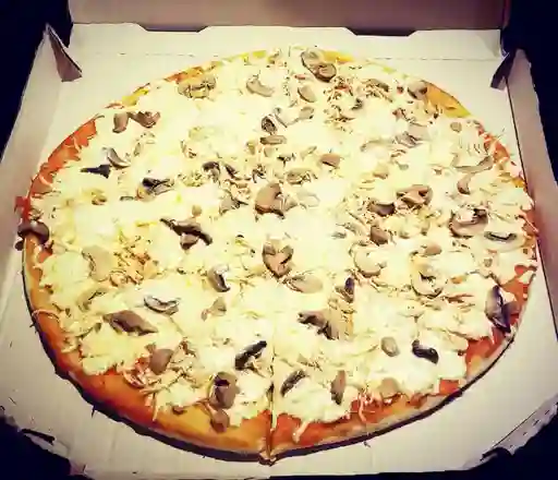 Pizza Pollo con Champiñones