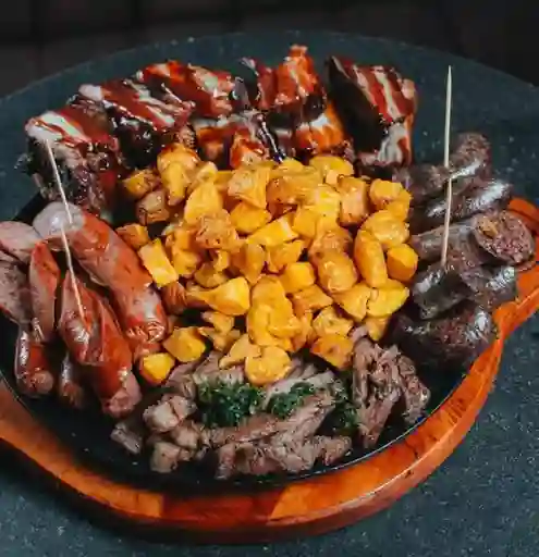 Picada Mediana con Carne Premium