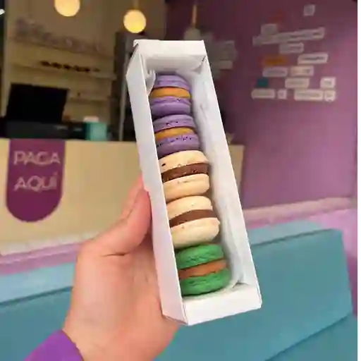 Caja x 5 macarons variados