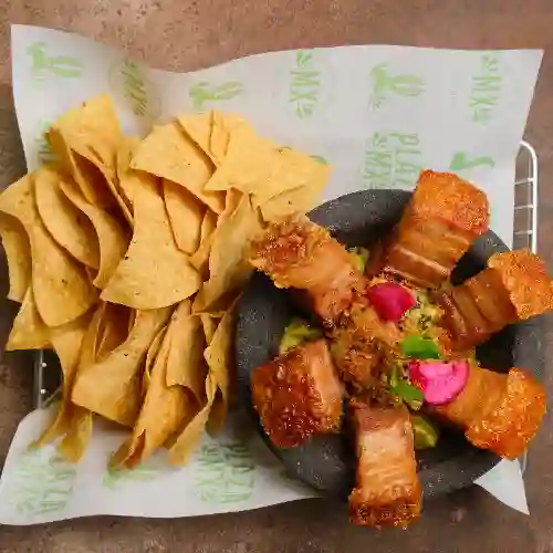 Guacafest con Chicharrón