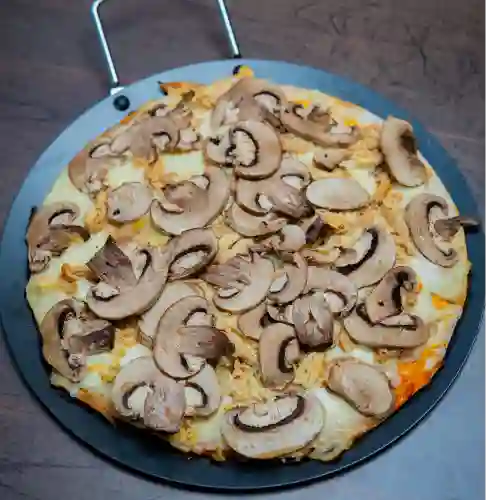 Pizza Pollo Champiñones Personal