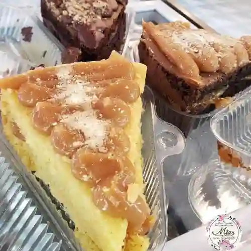 Porción Torta Mías