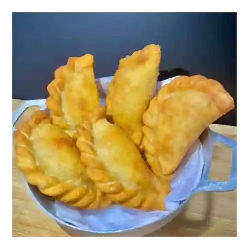 Empanaditas X 5 + Salsa de la Casa